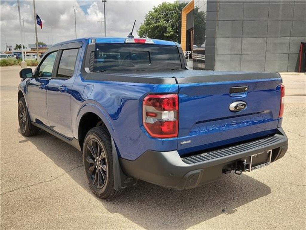 Used 2024 Ford Maverick Lariat Front-Wheel Drive SuperCrew 4.5 ft. box 121