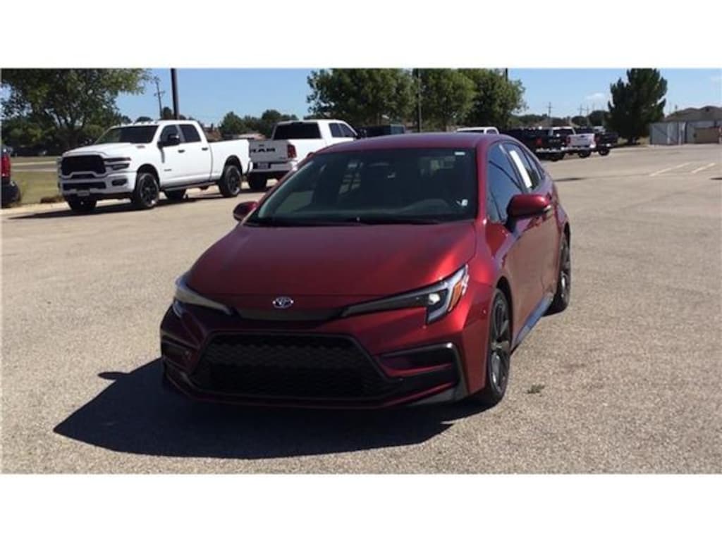 Used 2023 Toyota Corolla SE