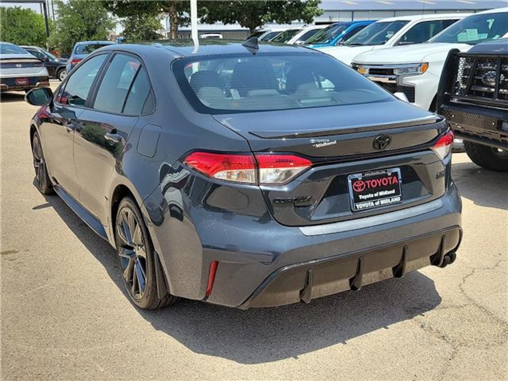 Used 2024 Toyota Corolla SE