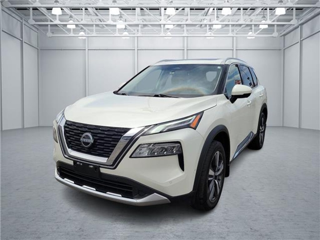 Used 2023 Nissan Rogue Platinum