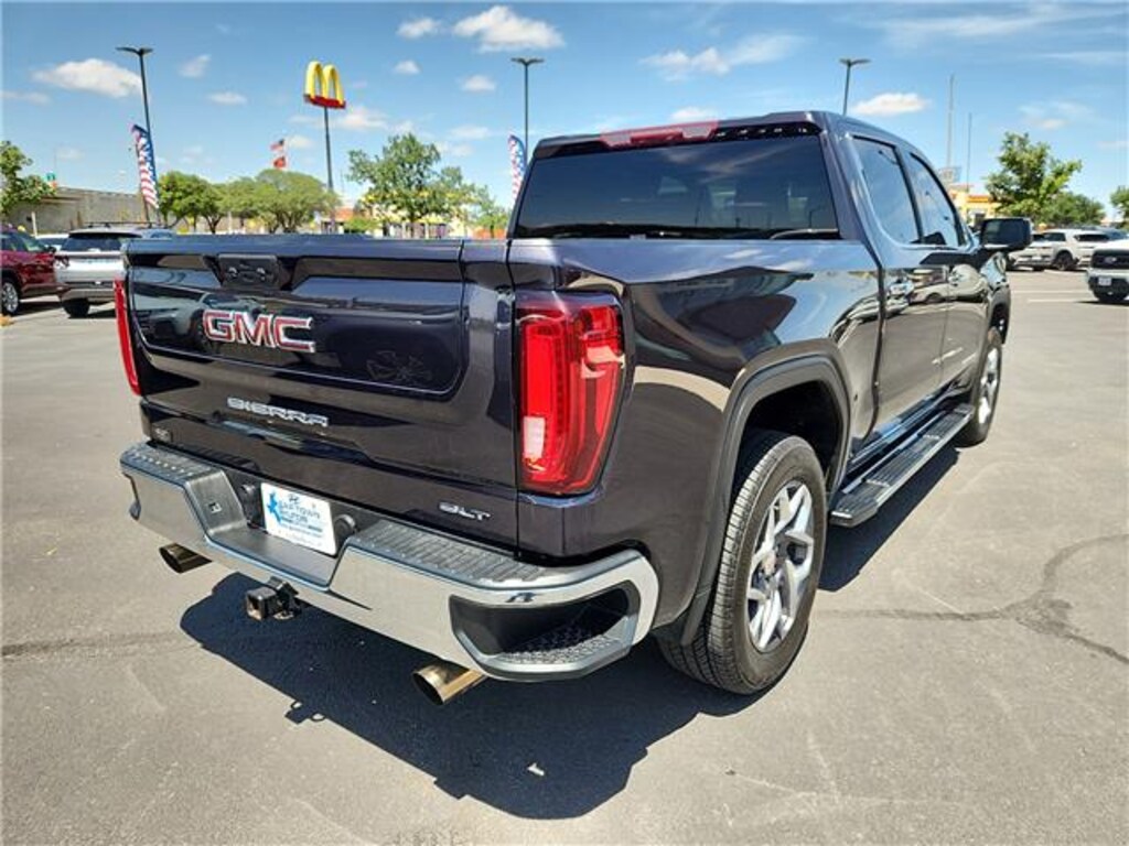 Used 2022 GMC Sierra 1500 SLT 4x2 Crew Cab 5.75 ft. box 147.4 in. WB