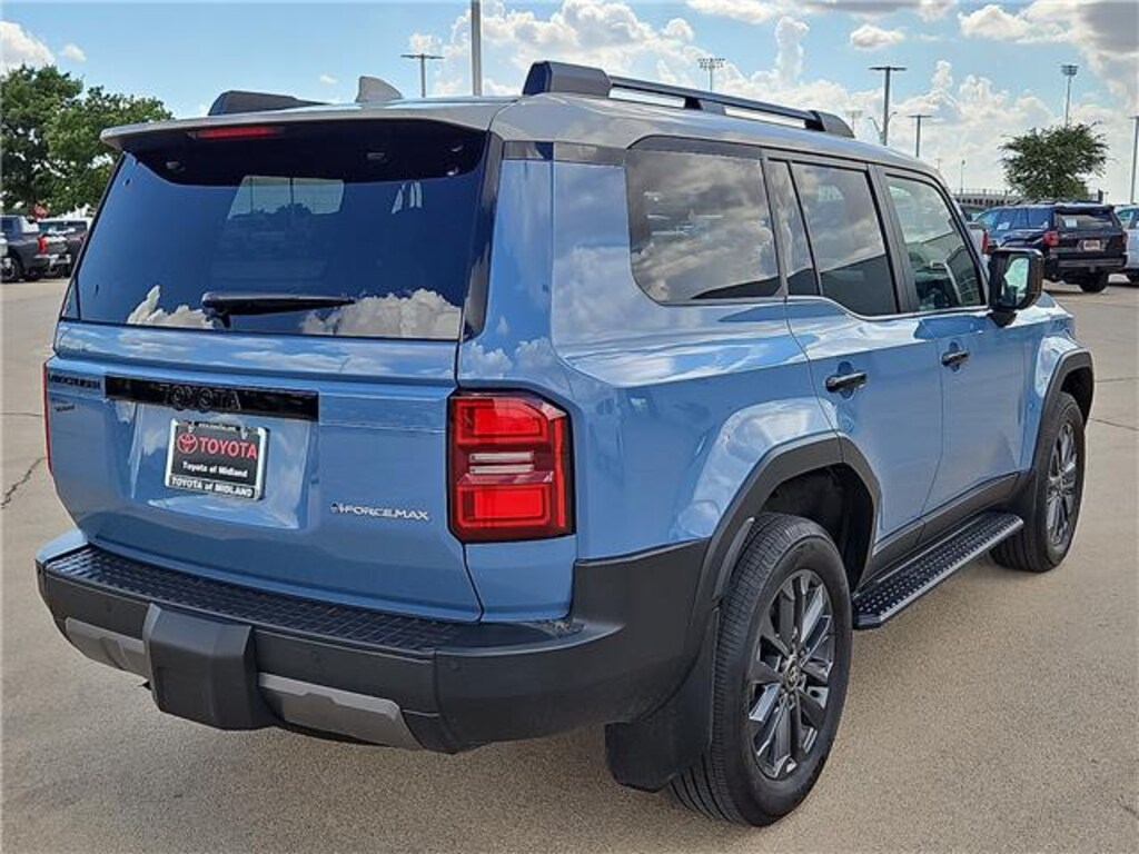 Used 2025 Toyota Land Cruiser 4x4