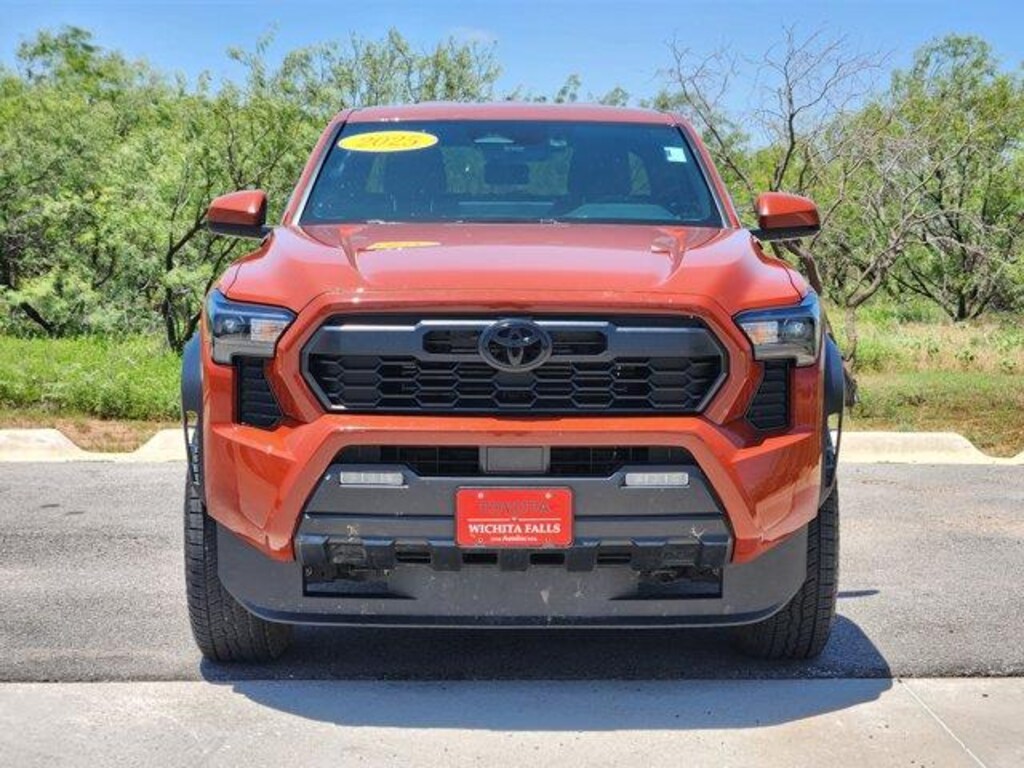 Used 2025 Toyota Tacoma Hybrid TRD Off Road 4x4 Double Cab 5 ft. box