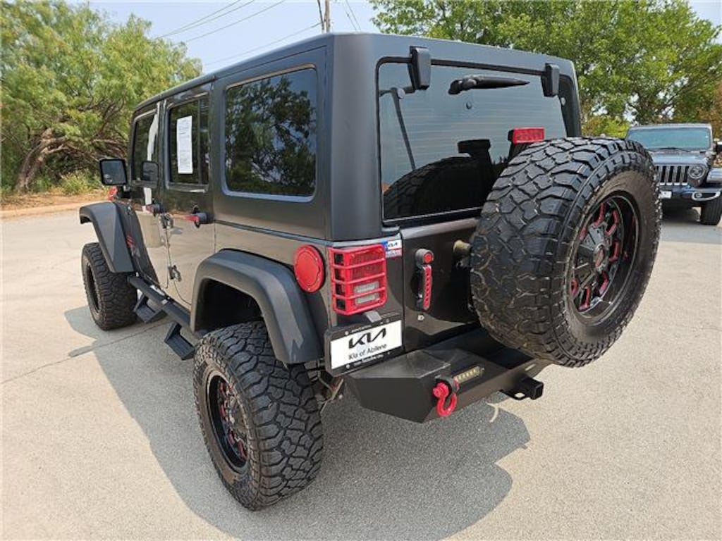 Used 2017 Jeep Wrangler Unlimited Sport 4x4