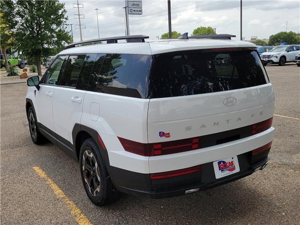 Used 2026 Hyundai Santa Fe SEL Front-Wheel Drive