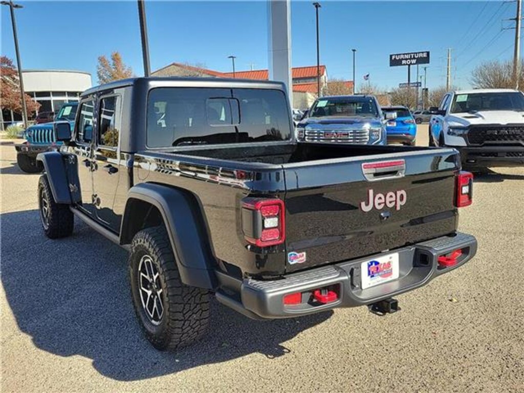 Used 2025 Jeep Gladiator Rubicon 4x4 Crew Cab 5 ft. box