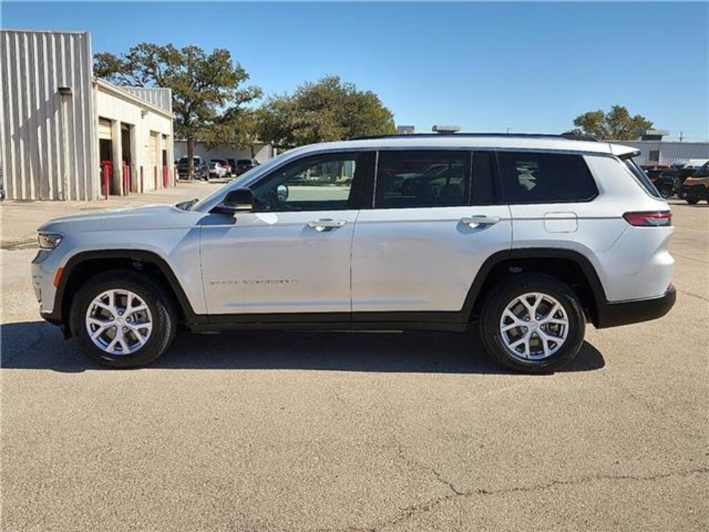 Used 2022 Jeep Grand Cherokee L Limited 4x4