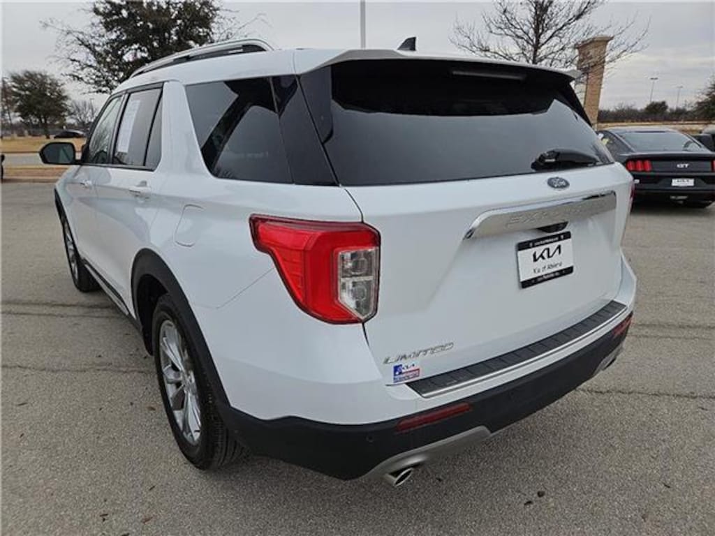Used 2023 Ford Explorer Limited 4x2