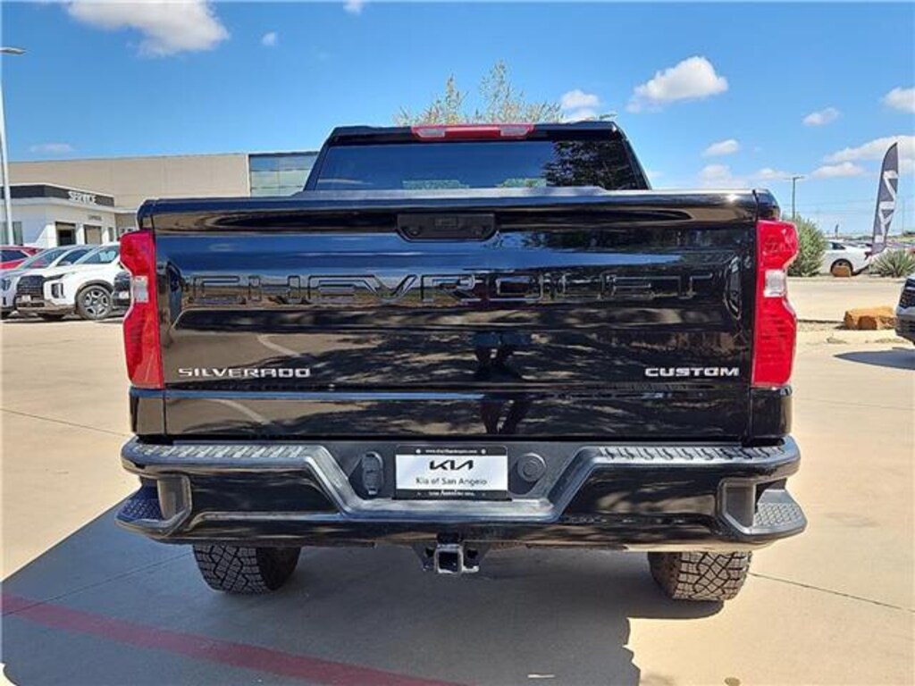 Used 2025 Chevrolet Silverado 1500 Custom Trail Boss 4x4 Crew Cab 5.75 ft. box 147.4