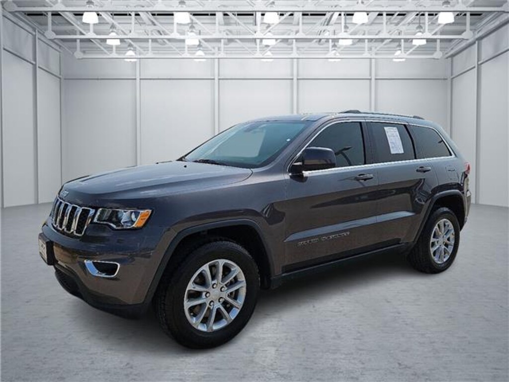 Used 2021 Jeep Grand Cherokee Laredo 4x4