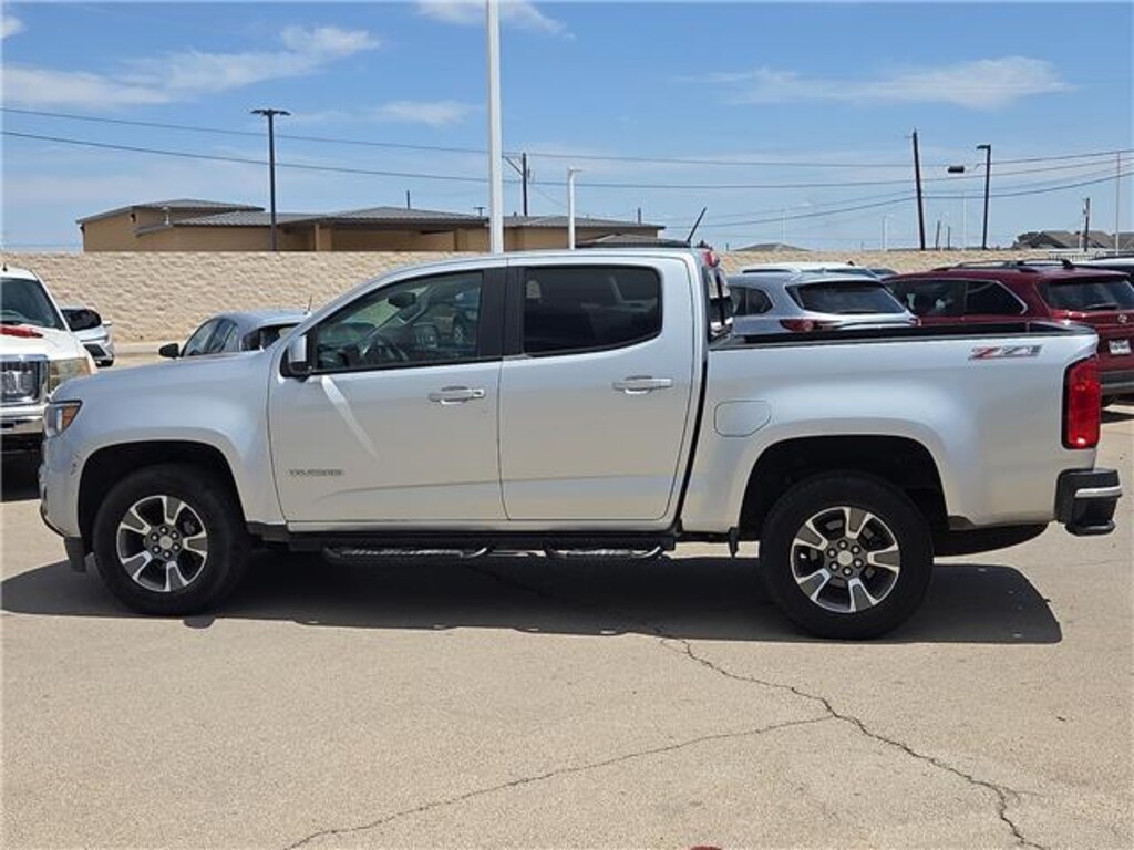 Used 2016 Chevrolet Colorado Z71 4x2 Crew Cab 5 ft. box 128.3 in. WB