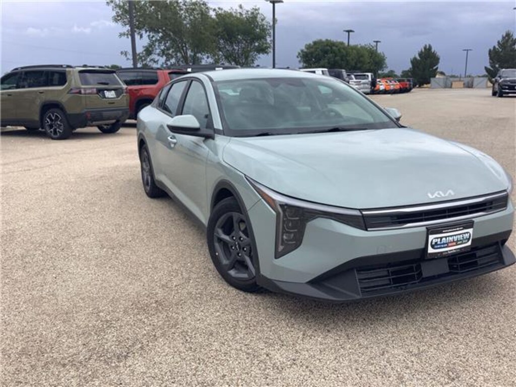 Used 2025 KIA K4 LXS (IVT) Sedan