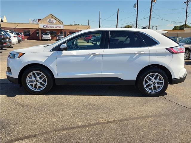 2024 Ford Edge SEL photo 2