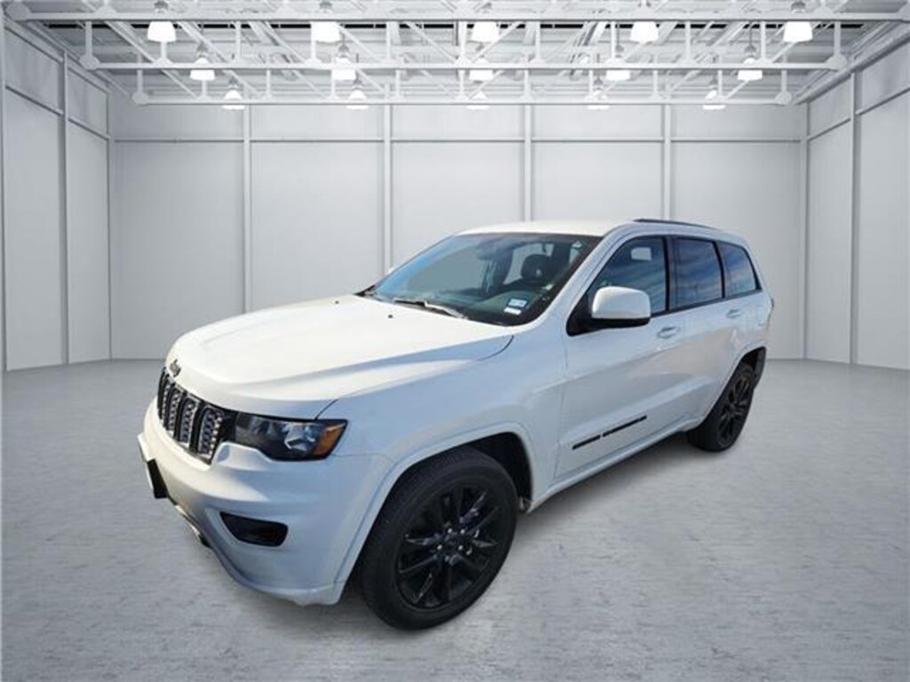 Used 2022 Jeep Grand Cherokee WK Laredo 4x2