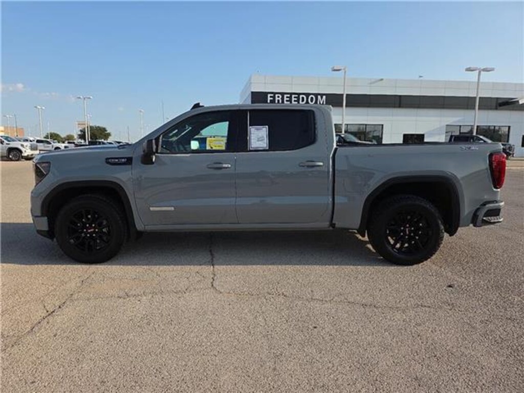 Used 2024 GMC Sierra 1500 Elevation w/3SB 4x4 Crew Cab 5.75 ft. box 147.4 in