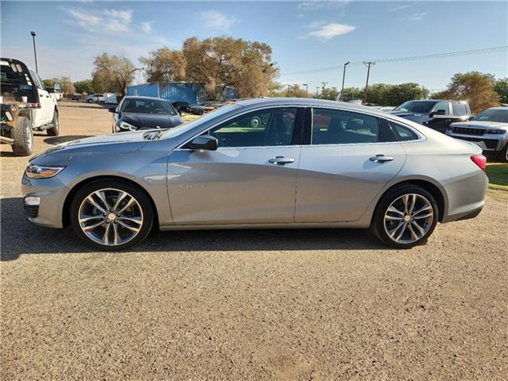 Used 2025 Chevrolet Malibu 1LT Sedan