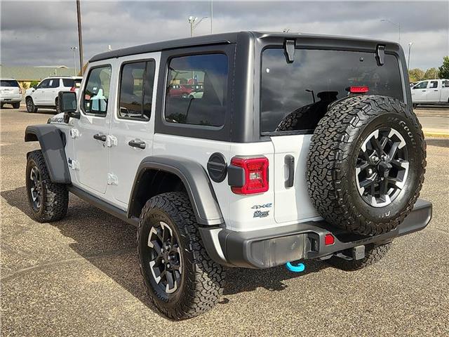 2024 Jeep Wrangler 4xe Rubicon photo 3