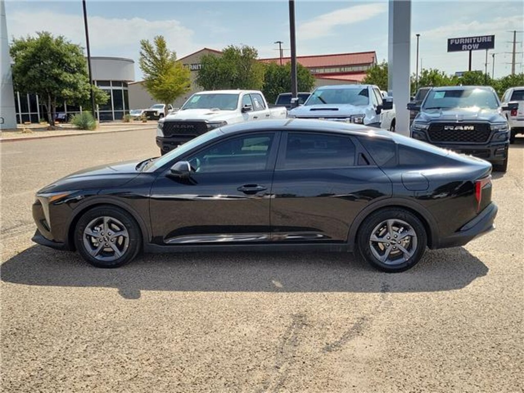 Used 2025 KIA K4 LX