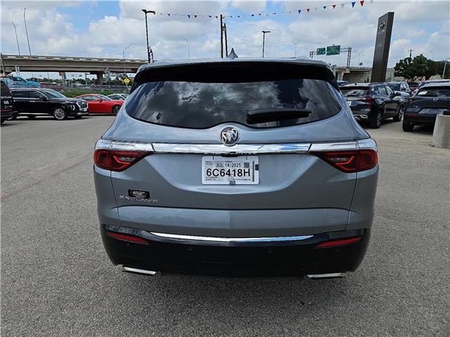 2024 Buick Enclave Premium photo 4
