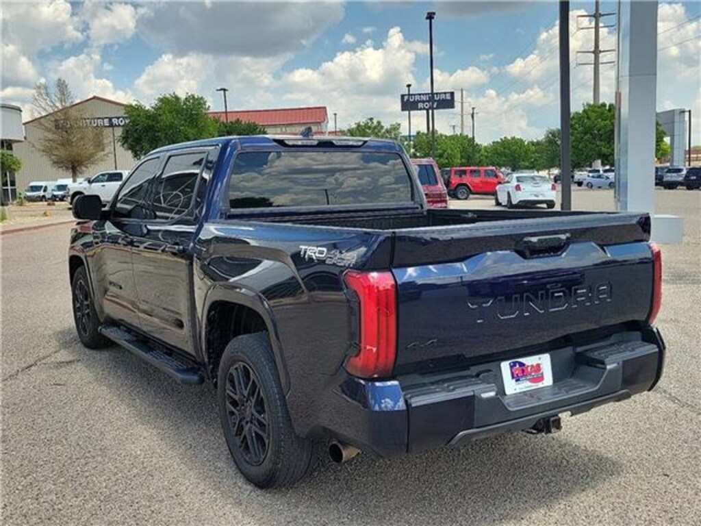 Used 2022 Toyota Tundra SR5 (A10) 4x4 CrewMax 5.5 ft. box 145.7 in. WB