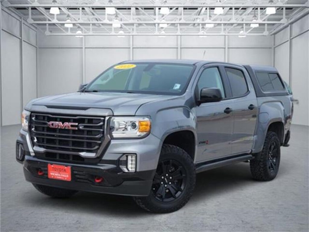 Used 2022 GMC Canyon AT4 w/Cloth 4x4 Crew Cab 5 ft. box 128.3 in. WB