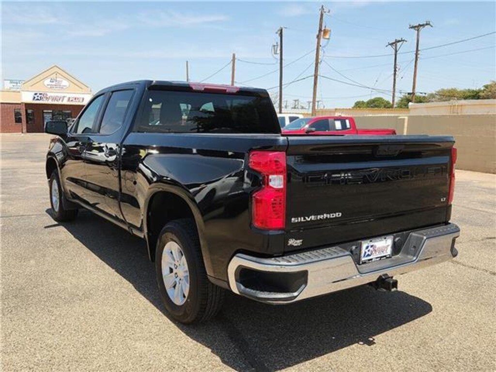 Used 2024 Chevrolet Silverado 1500 LT w/1LT 4x2 Crew Cab 6.6 ft. box 157 in. WB