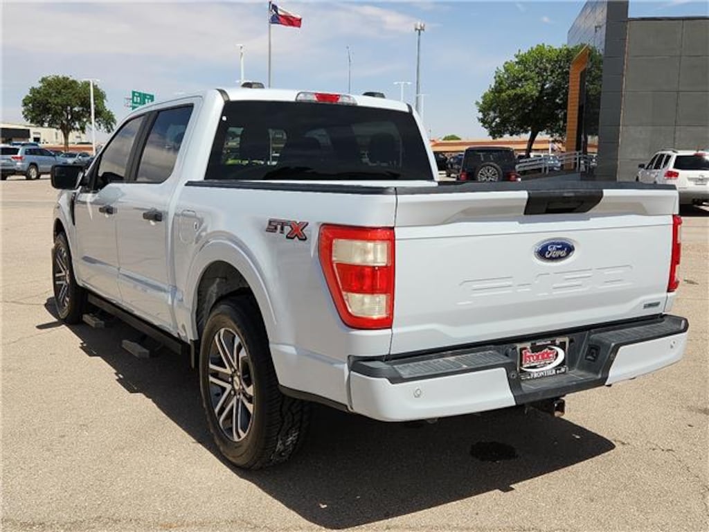 Used 2021 Ford F-150 XL 4x2 SuperCrew Cab Styleside 5.5 ft. box 145 in.