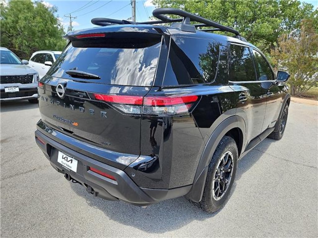 Used 2025 Nissan Pathfinder Rock Creek 4x4