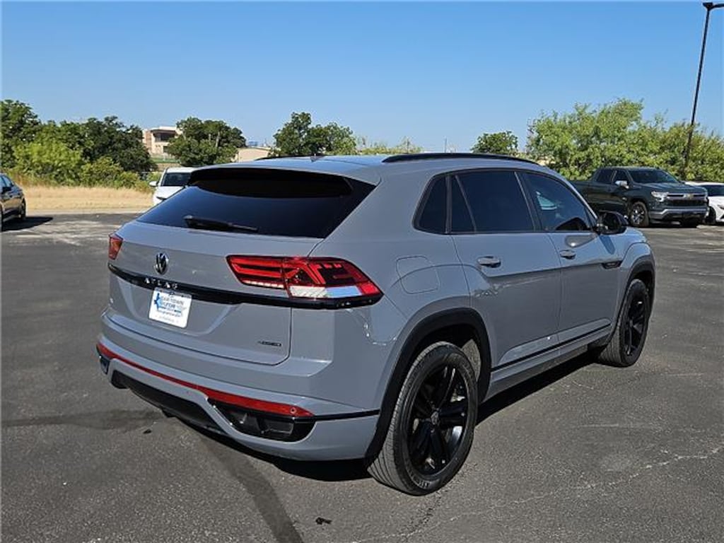 Used 2023 Volkswagen Atlas Cross Sport 2.0T SEL R-Line Black All-Wheel Drive 4MOTION