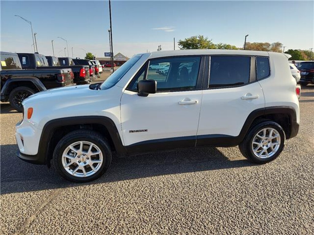 Used 2023 Jeep Renegade Latitude 4x4