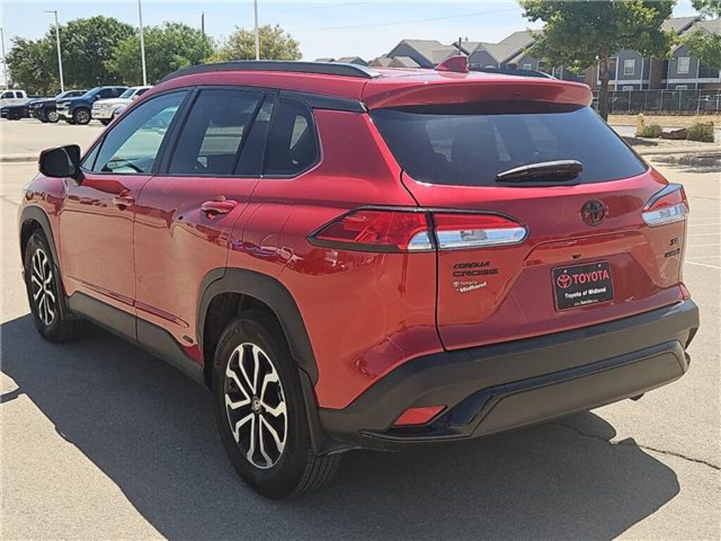 Used 2024 Toyota Corolla Cross Hybrid SE