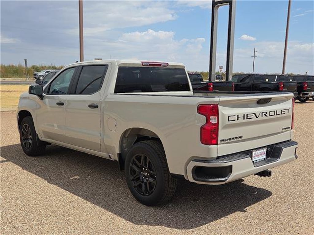 New 2026 Chevrolet Silverado 1500 Custom Truck