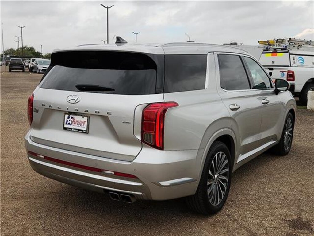 Used 2024 Hyundai Palisade Calligraphy Night Edition All-Wheel Drive