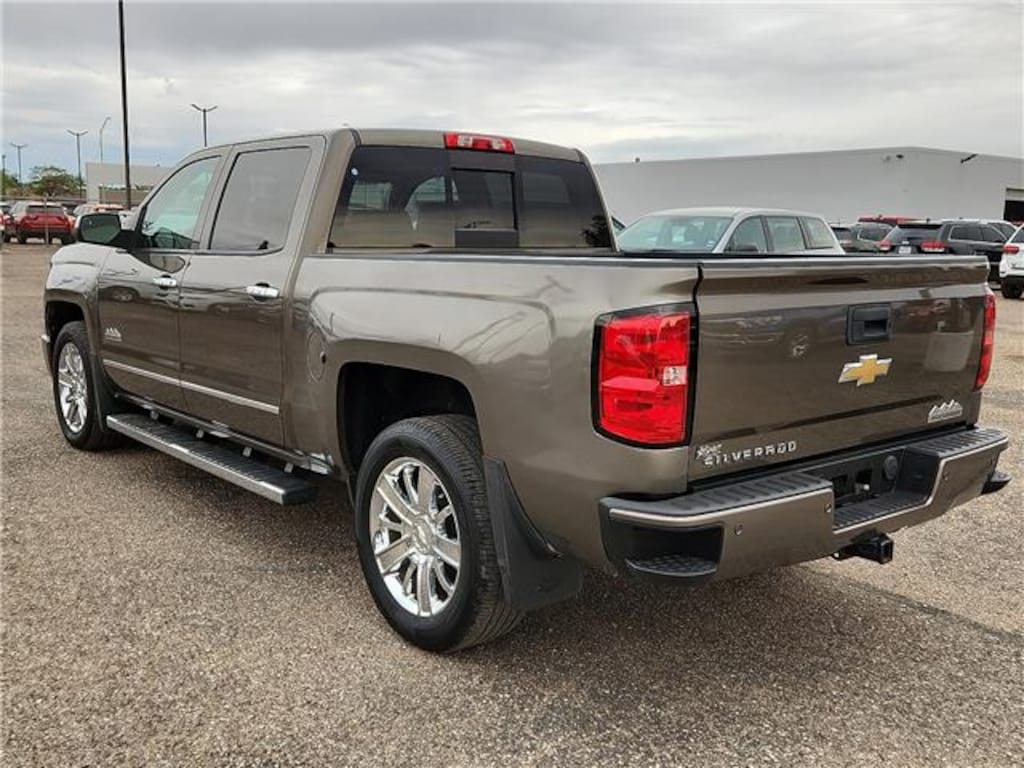 Used 2014 Chevrolet Silverado 1500 High Country 4x4 Crew Cab 5.75 ft. box 143.5 in. W