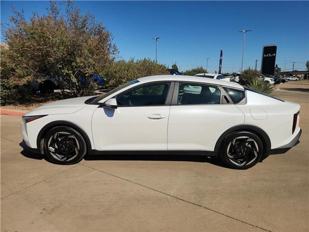 Used 2025 KIA K4 EX (IVT) Sedan
