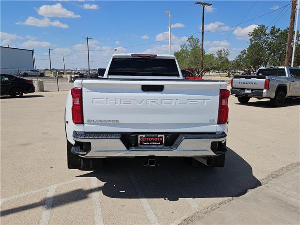 Used 2025 Chevrolet Silverado 3500HD LT 4x4 Crew Cab 8 ft. box 172 in. WB DRW