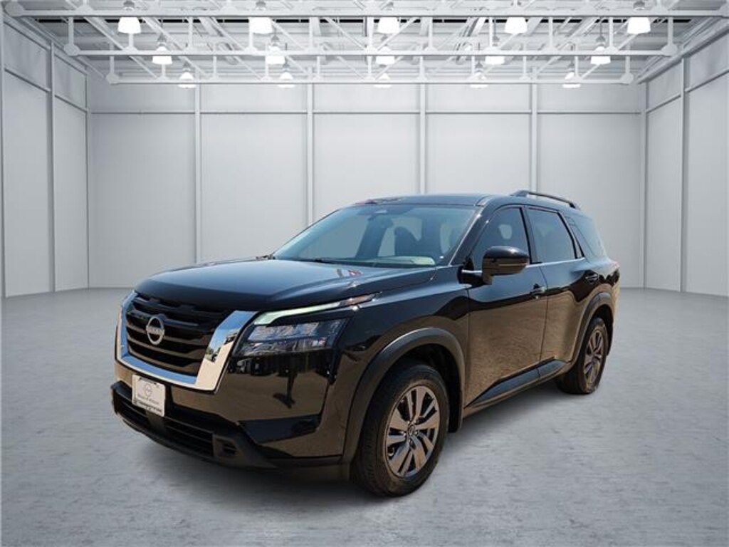 Used 2024 Nissan Pathfinder SV (A9) Front-Wheel Drive