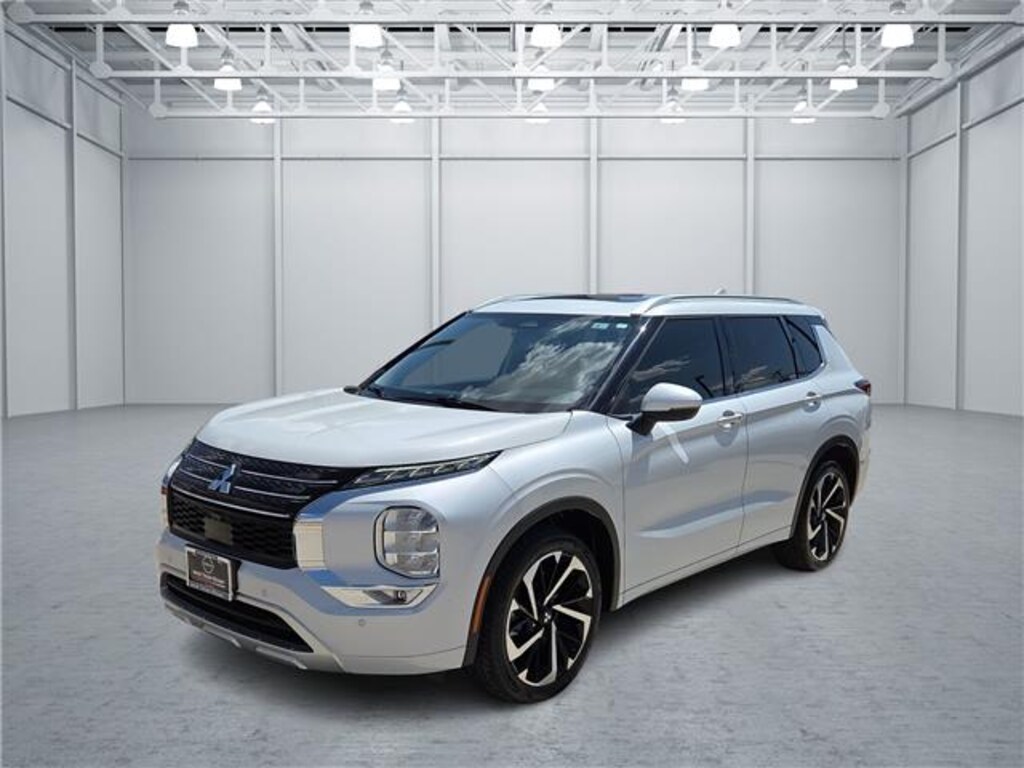 Used 2024 Mitsubishi Outlander SEL