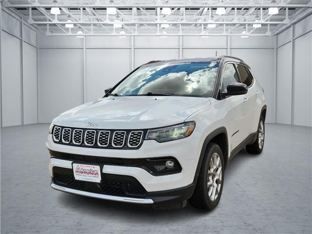Used 2025 Jeep Compass Limited 4x4