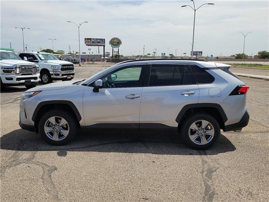 Used 2024 Toyota RAV4 XLE Front-Wheel Drive