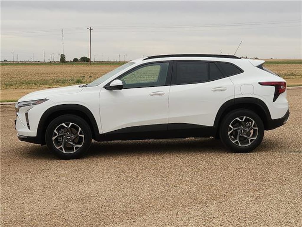 New 2026 Chevrolet Trax LT SUV