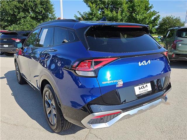 2023 Kia Sportage SX photo 3