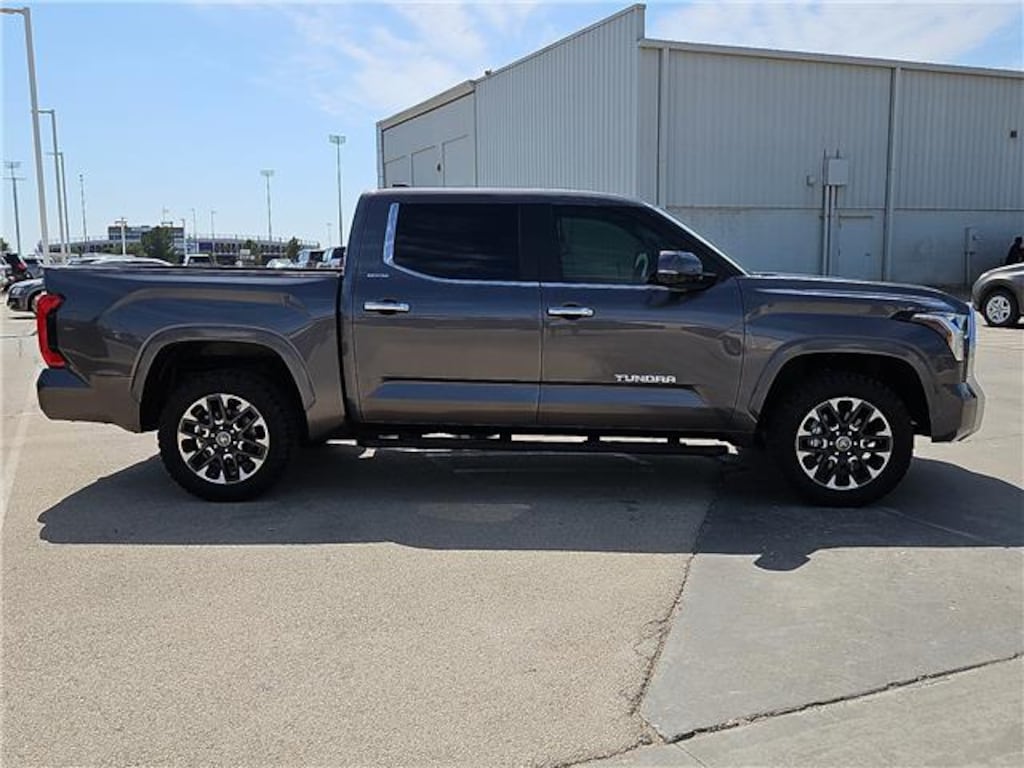 Used 2024 Toyota Tundra Limited (A10) 4x4 CrewMax 5.5 ft. box 145.7 in. WB