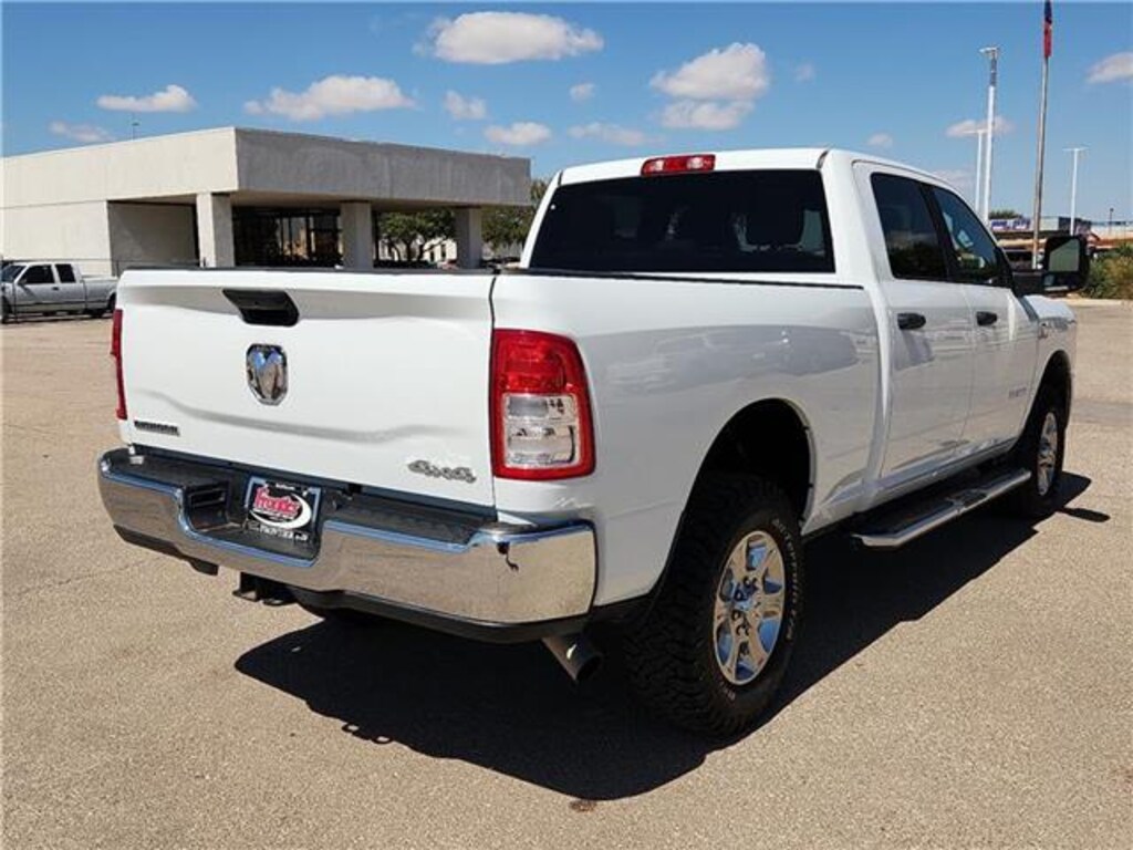 Used 2024 RAM 2500 Big Horn 4x4 Crew Cab 6.3 ft. box 149 in. WB