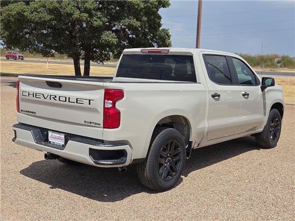 New 2026 Chevrolet Silverado 1500 Custom Truck