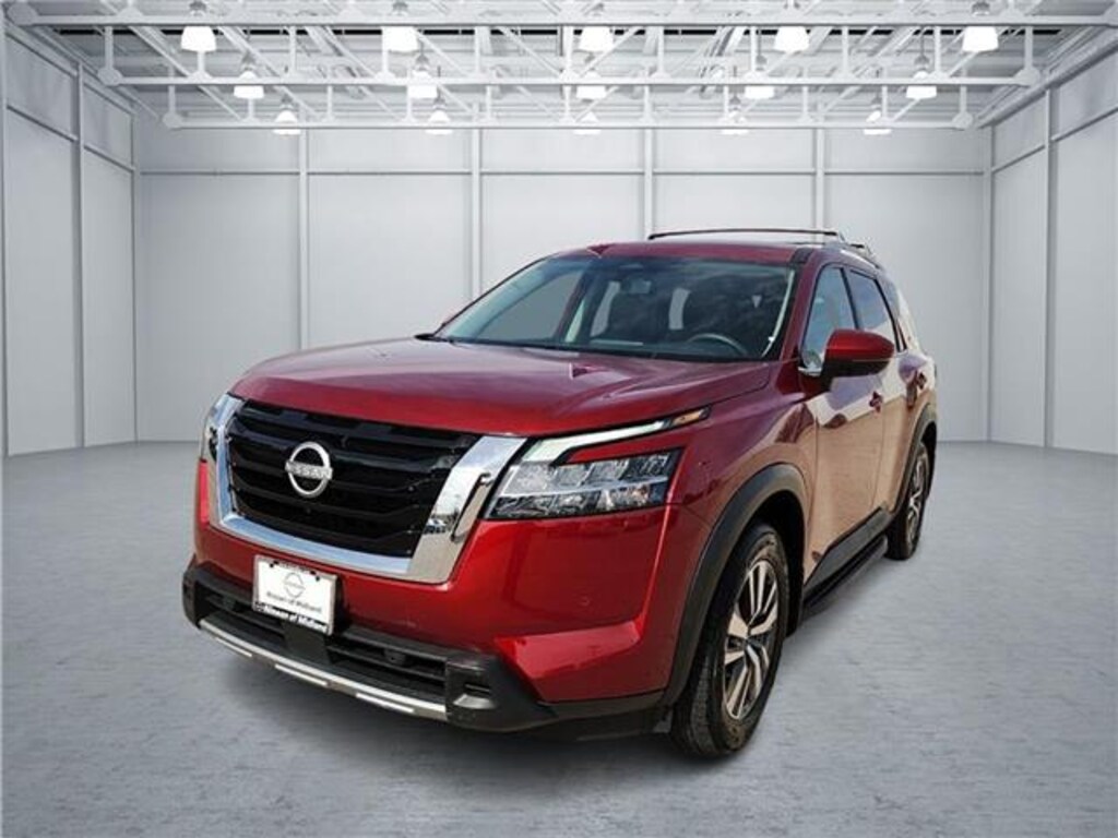 Used 2024 Nissan Pathfinder SL (A9) Front-Wheel Drive