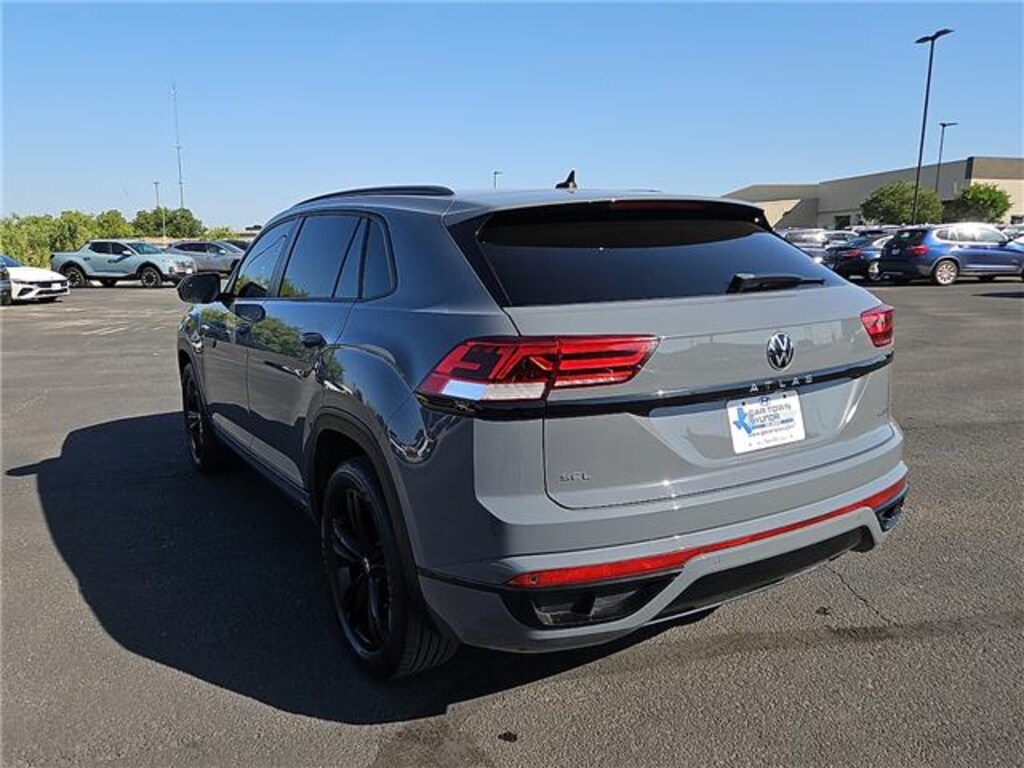 Used 2023 Volkswagen Atlas Cross Sport 2.0T SEL R-Line Black All-Wheel Drive 4MOTION