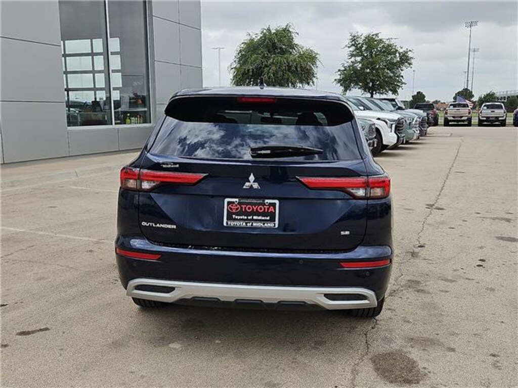 Used 2023 Mitsubishi Outlander SE Special Edition