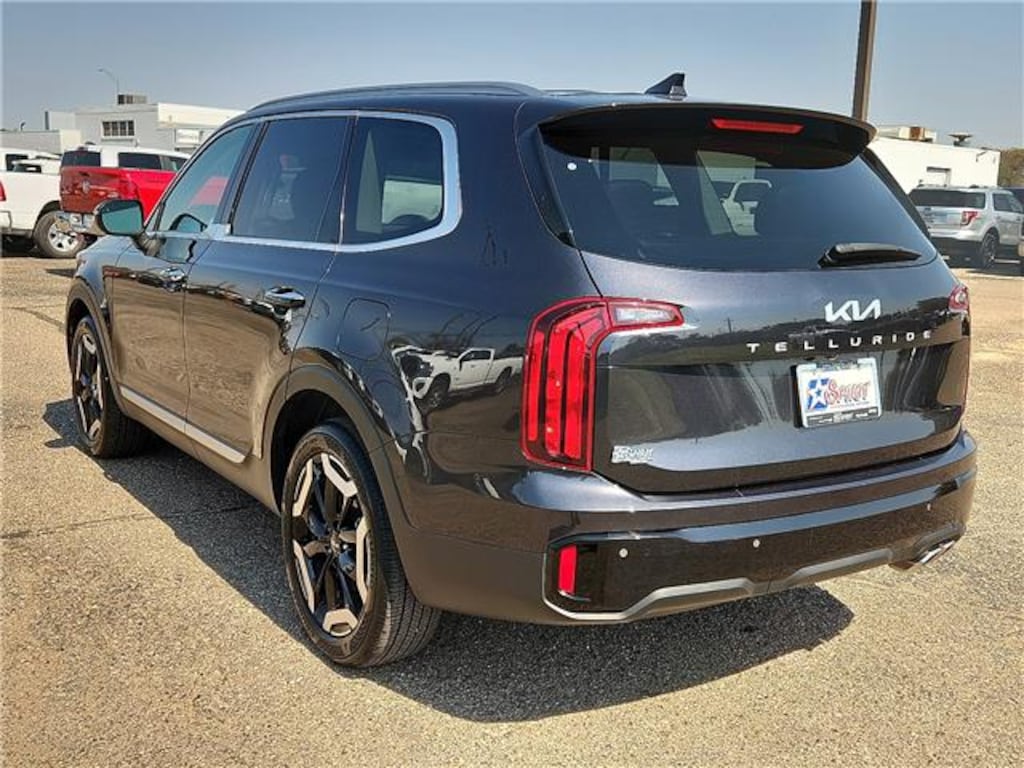 Used 2025 KIA Telluride S Front-Wheel Drive