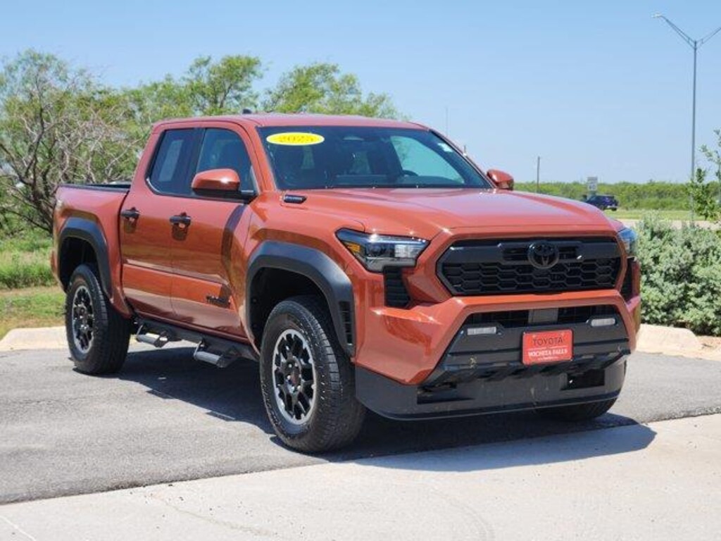 Used 2025 Toyota Tacoma Hybrid TRD Off Road 4x4 Double Cab 5 ft. box